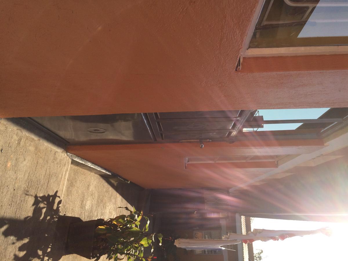 Suba Motel Kihihi Exterior foto